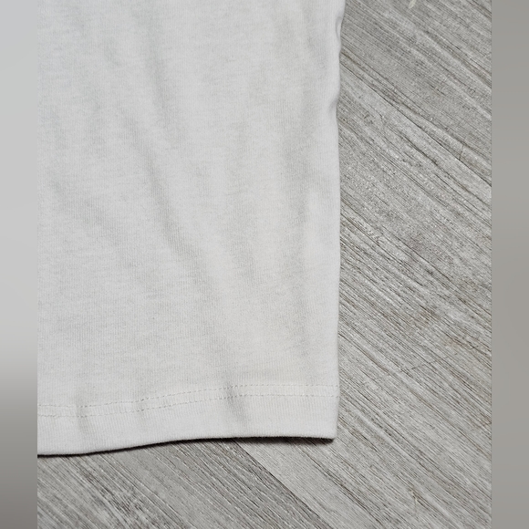 DO NOT BUY! Pompompurin by Sanrio T-Shirt - Picture 3 of 8